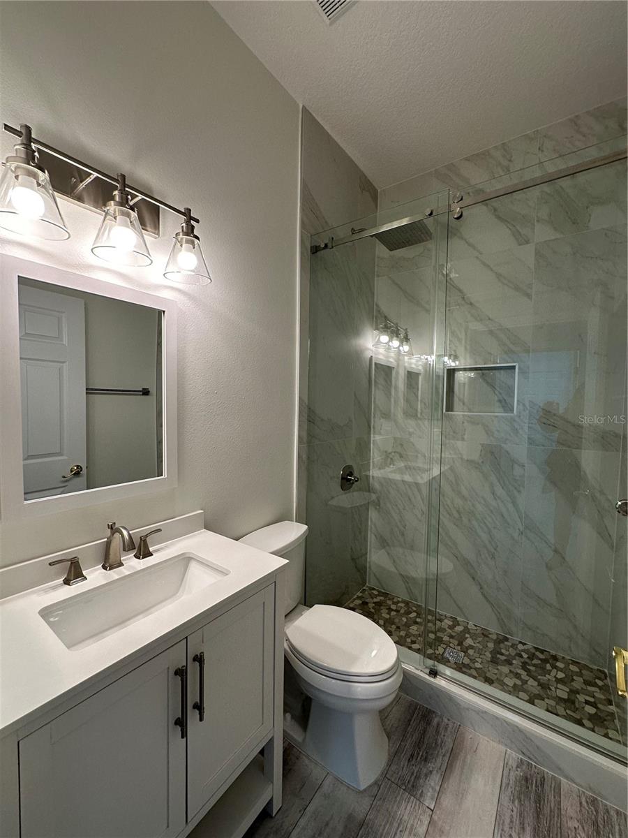 Image 26 of 80 For 10576 Angler Court