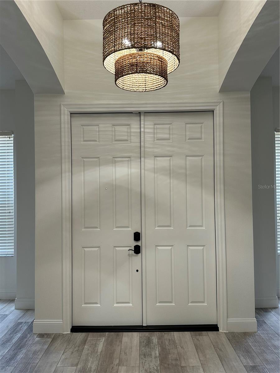 Image 3 of 80 For 10576 Angler Court