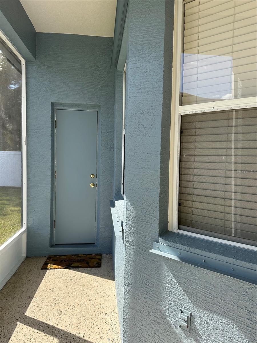 Image 70 of 80 For 10576 Angler Court