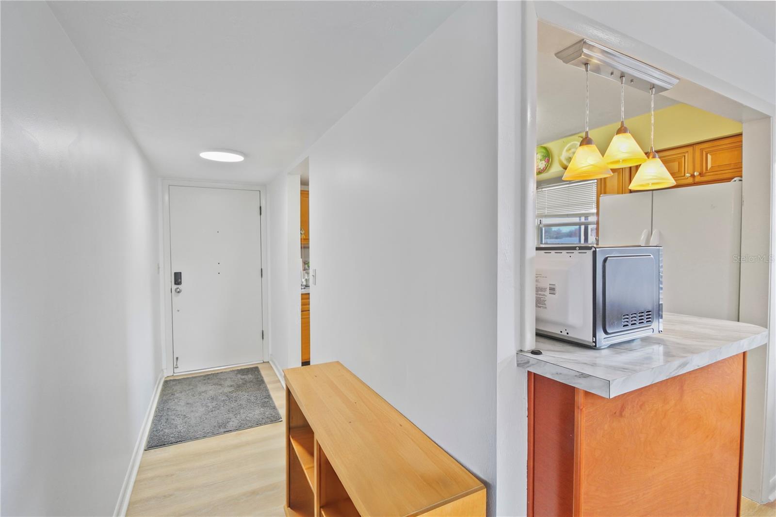 Image 9 of 35 For 1640 Juno Trail 204c