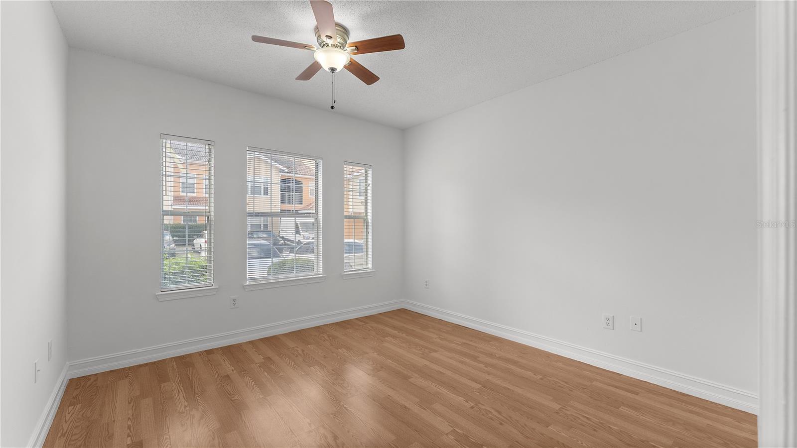 Image 13 of 22 For 12204 Wild Iris Way 103