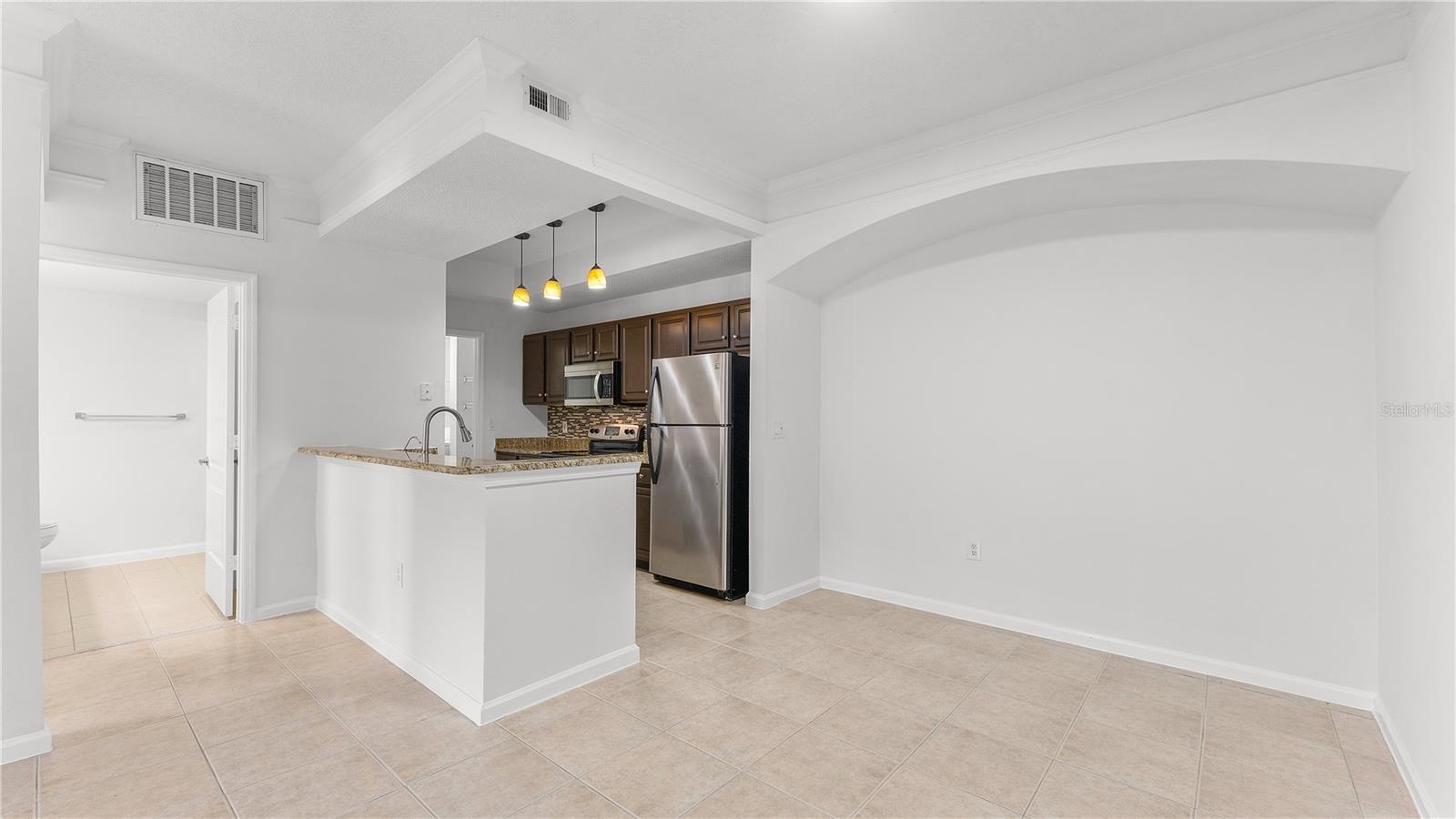 Image 6 of 22 For 12204 Wild Iris Way 103