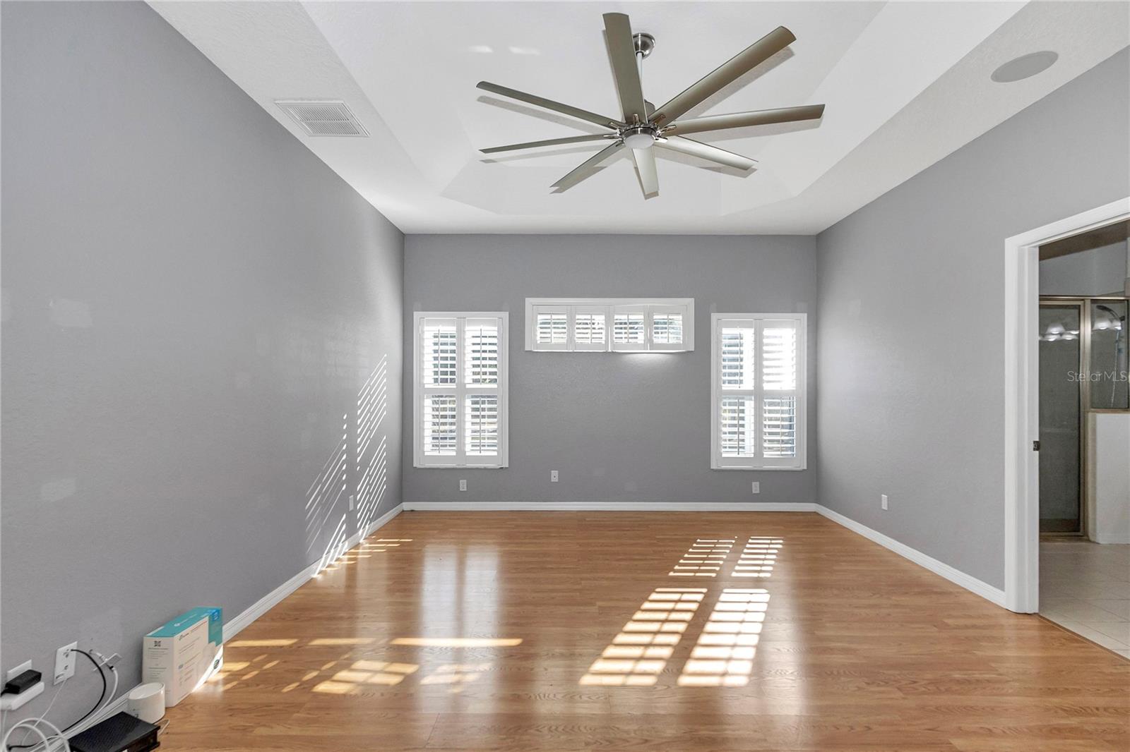 Image 12 of 46 For 5940 Bonview Point