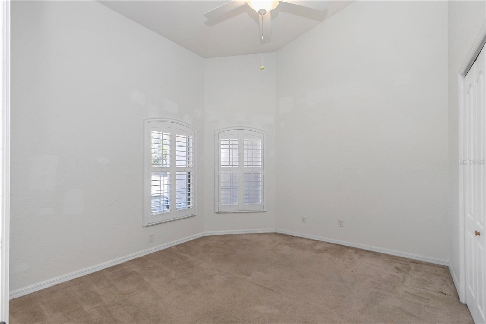 Image 34 of 46 For 5940 Bonview Point