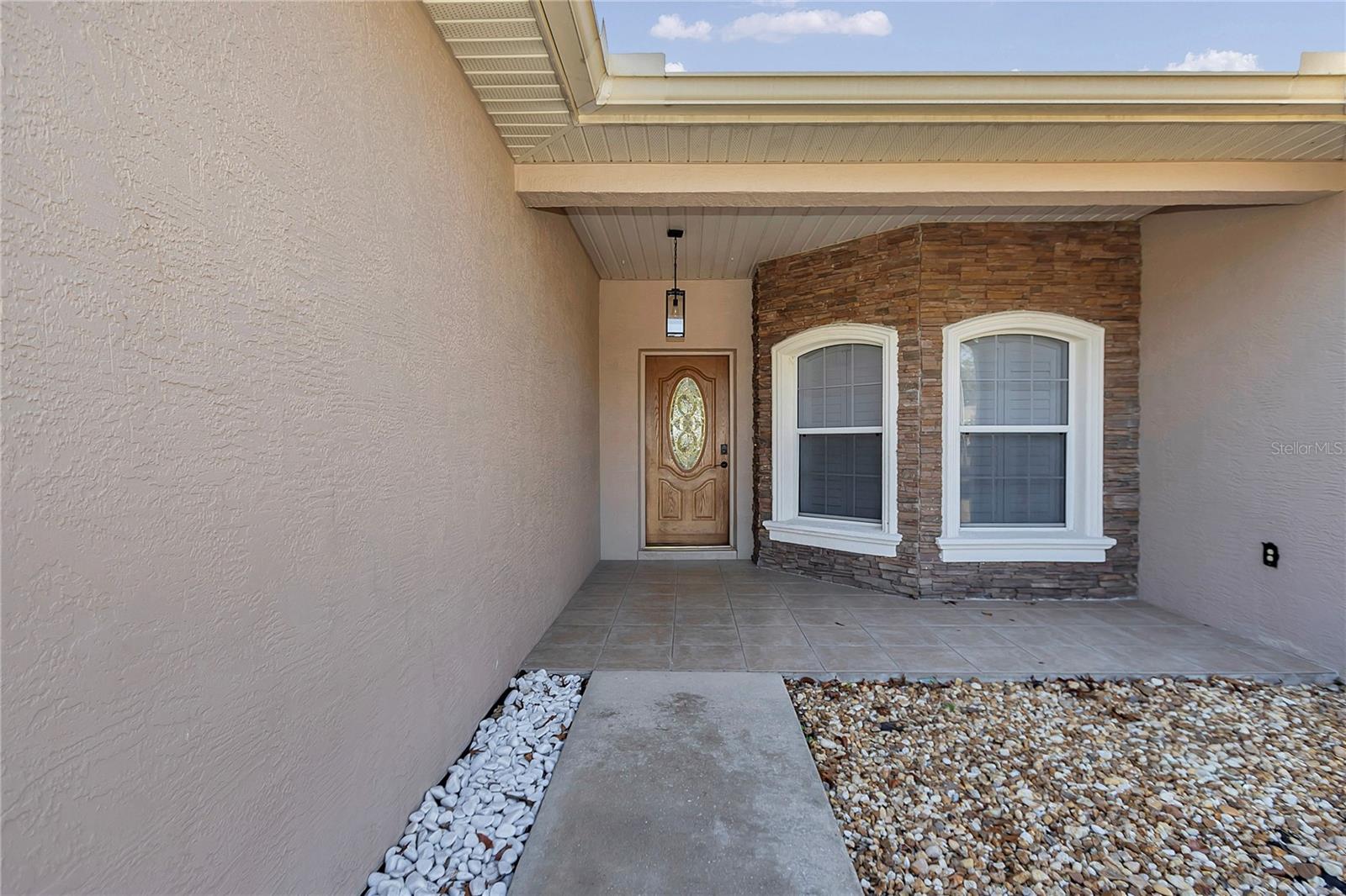 Image 8 of 46 For 5940 Bonview Point