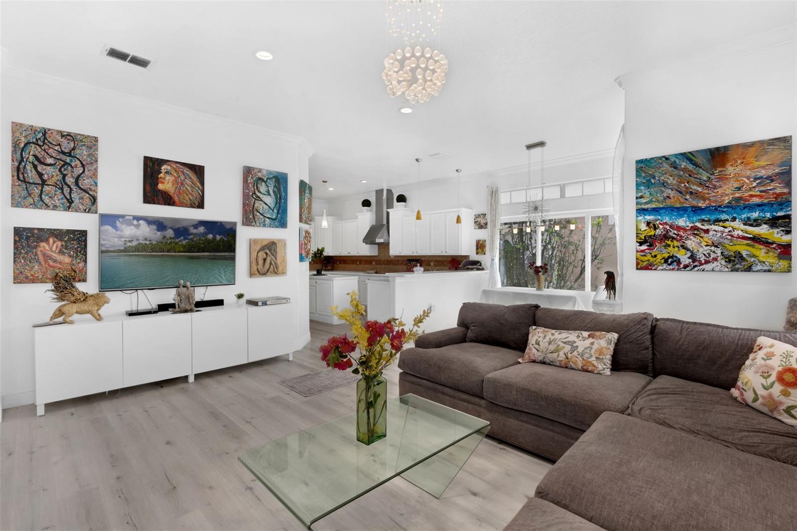 Image 16 of 53 For 16120 Bristol Lake Circle