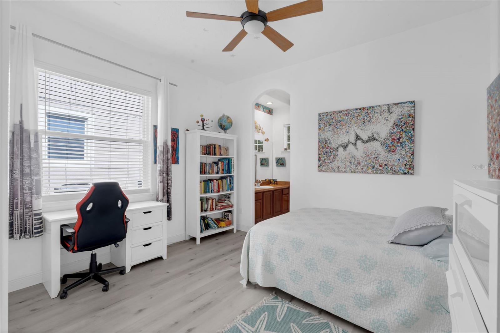 Image 38 of 53 For 16120 Bristol Lake Circle