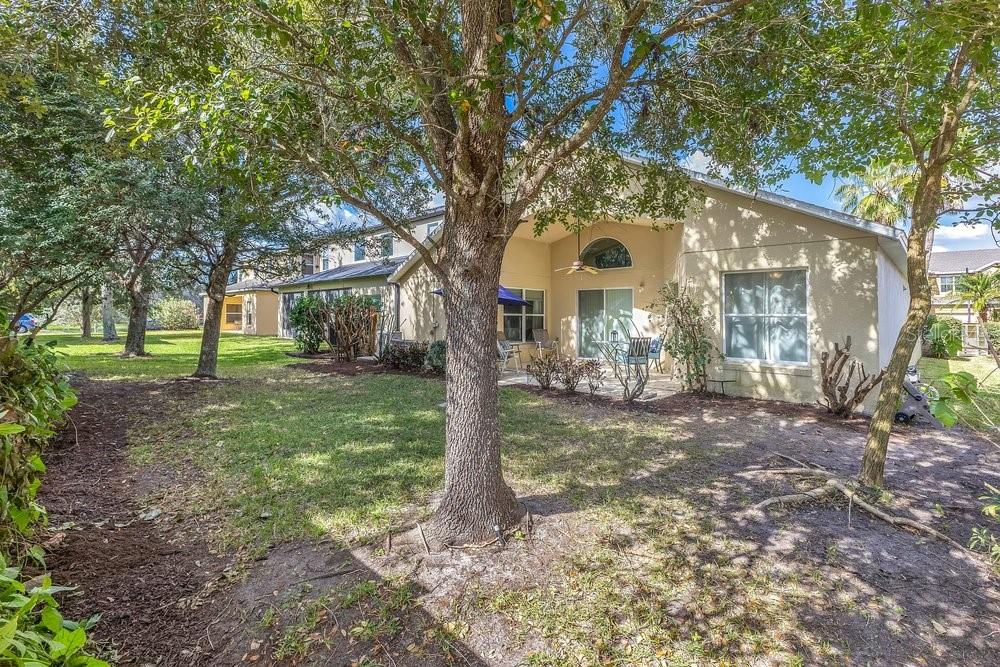 Image 25 of 37 For 12126 Citruswood Drive