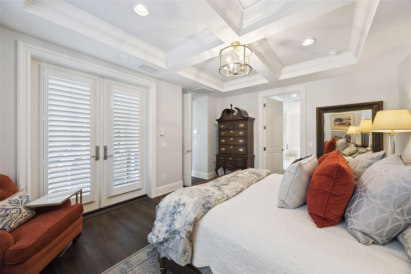 Image 25 of 64 For 670 Williams Drive