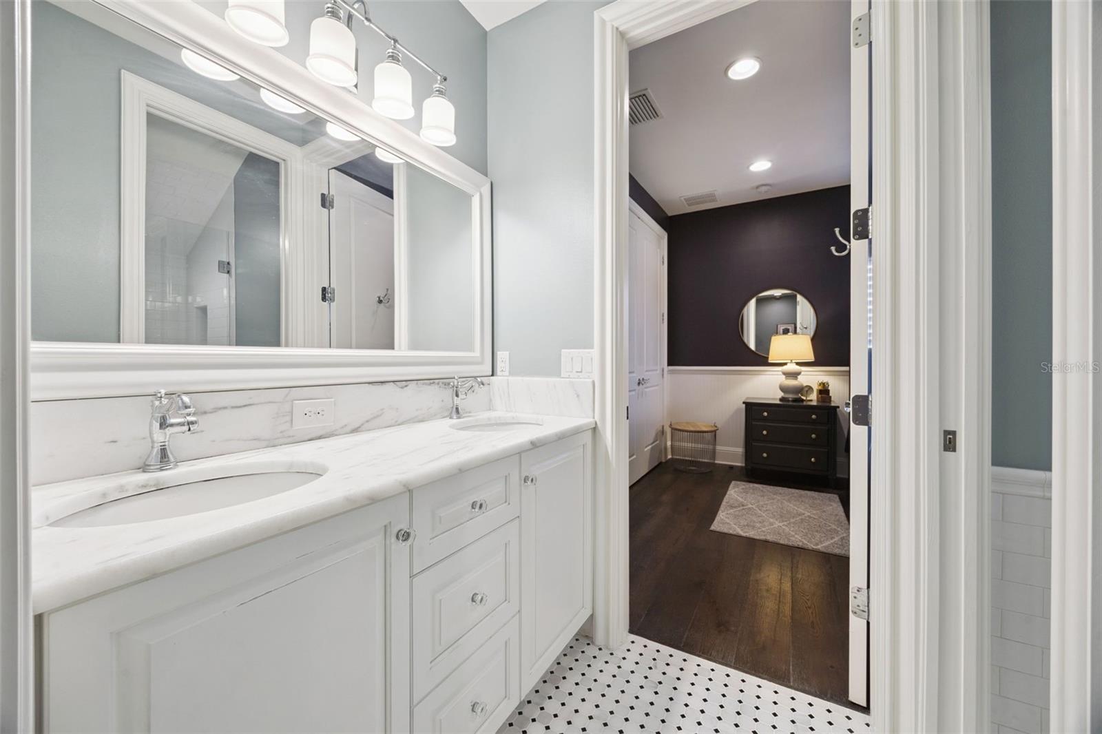 Image 29 of 64 For 670 Williams Drive