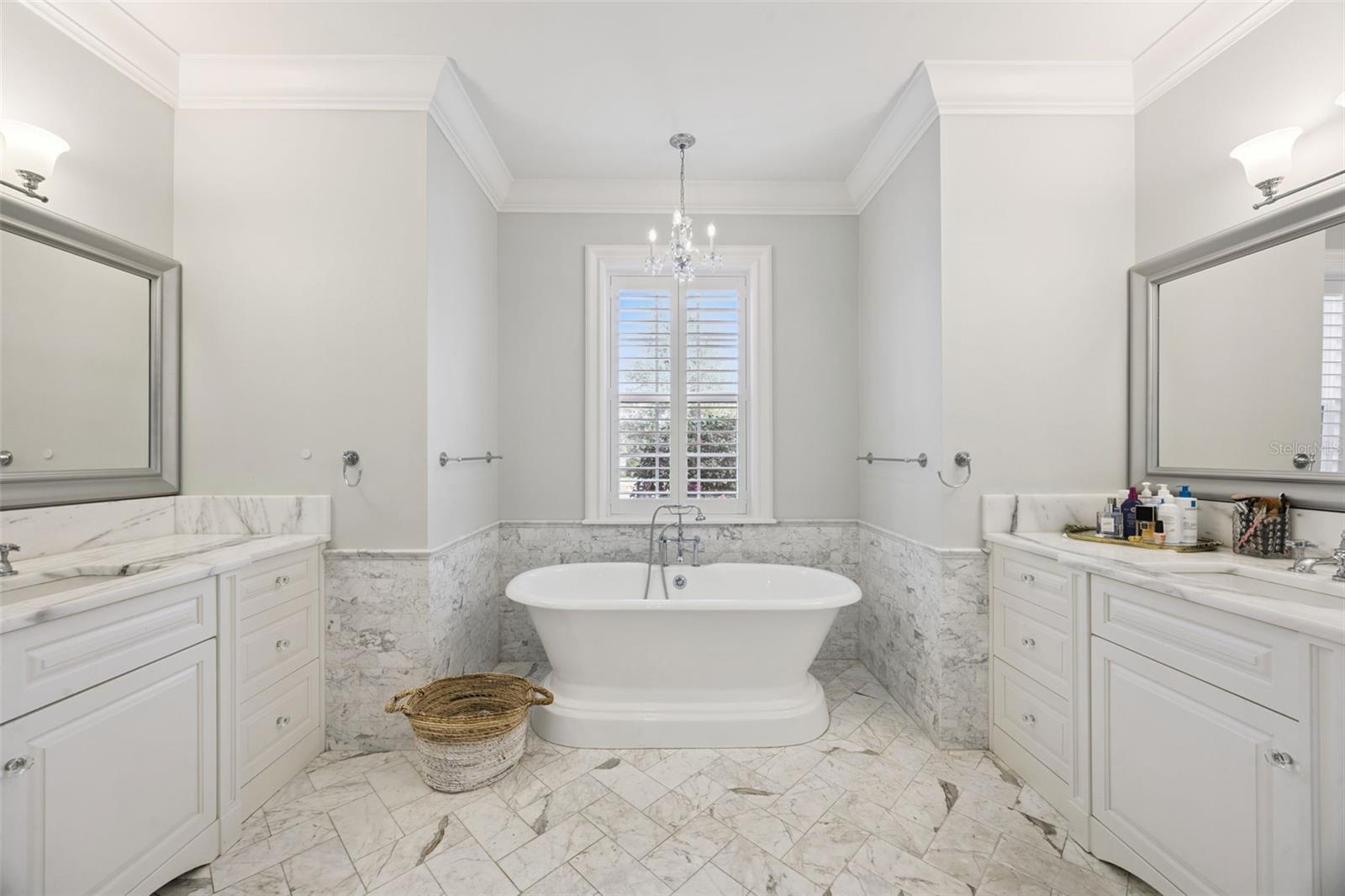 Image 31 of 64 For 670 Williams Drive