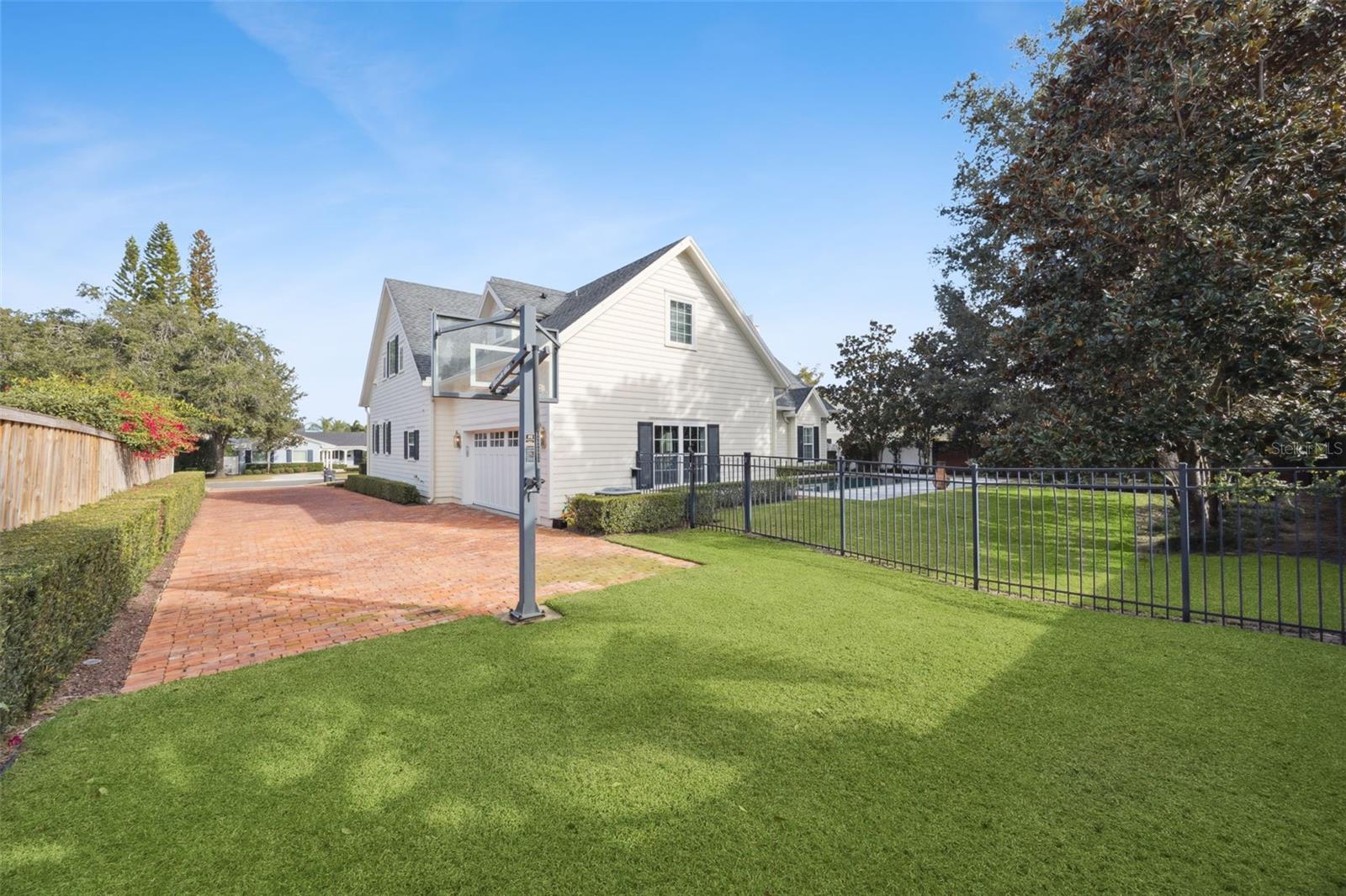 Image 52 of 64 For 670 Williams Drive