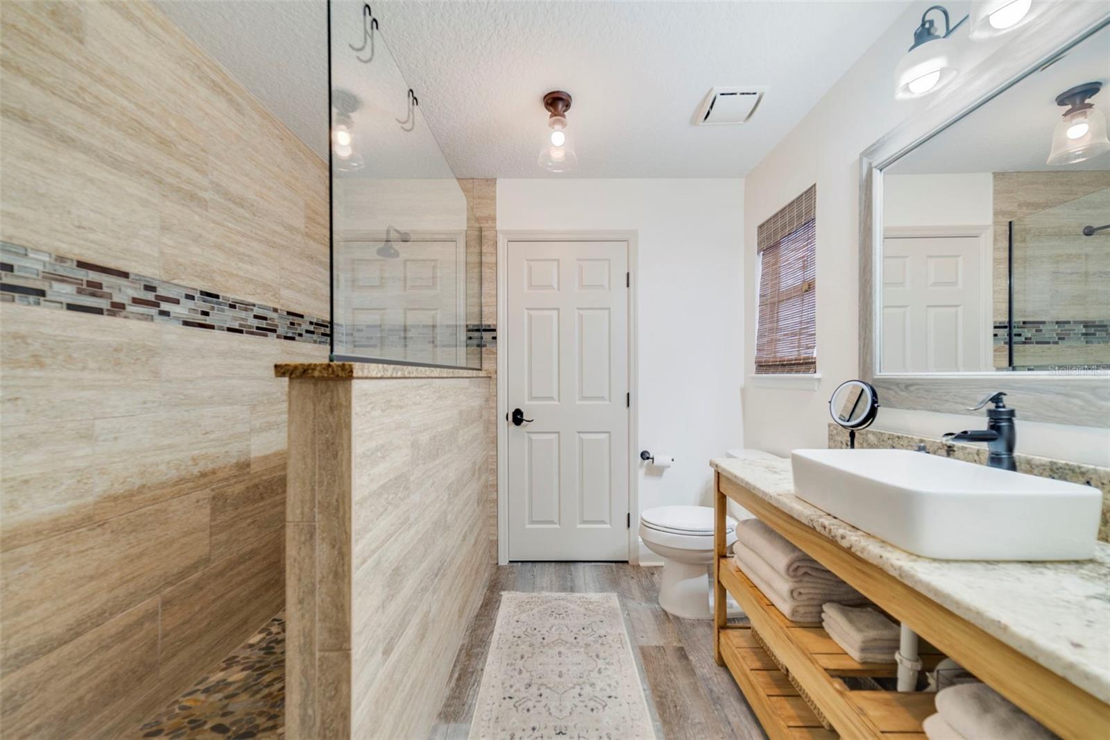 Image 14 of 25 For 135 9th Street