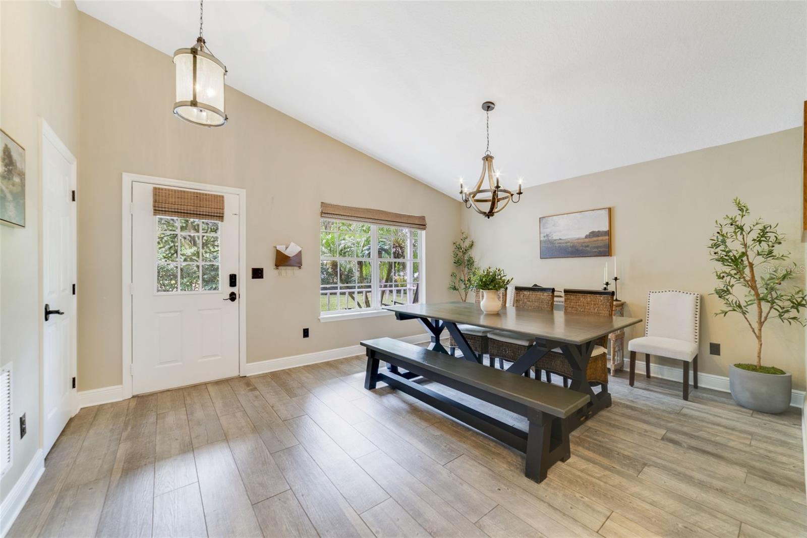 Image 5 of 25 For 135 9th Street