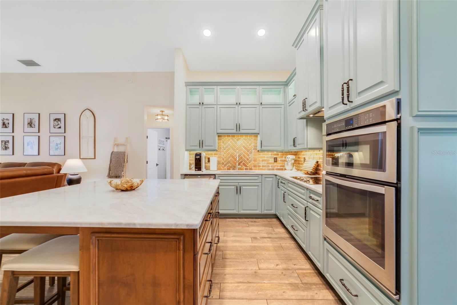 Image 8 of 25 For 135 9th Street