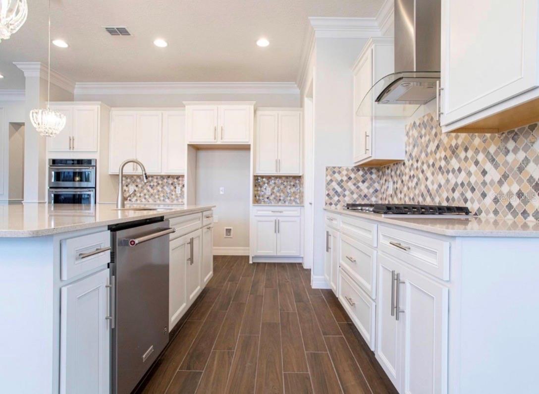 Image 31 of 72 For 11467 Citrus Fields Place