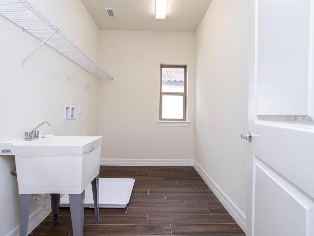 Image 50 of 72 For 11467 Citrus Fields Place