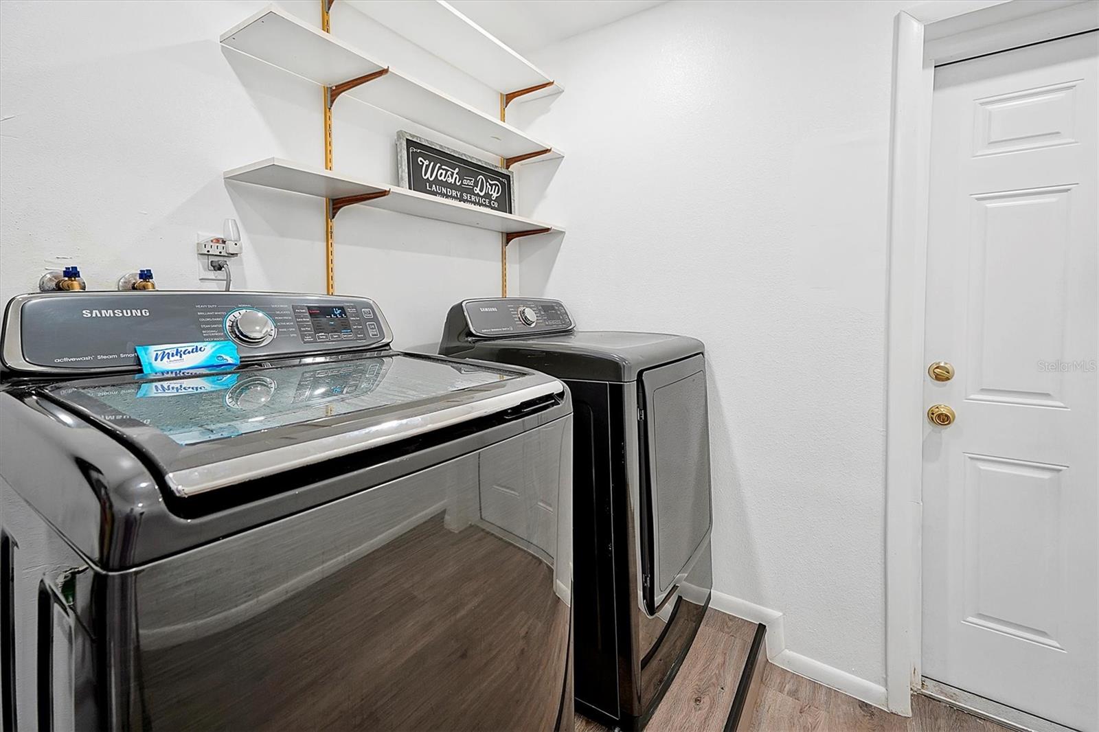 Image 29 of 31 For 1568 Oak Leaf Lane