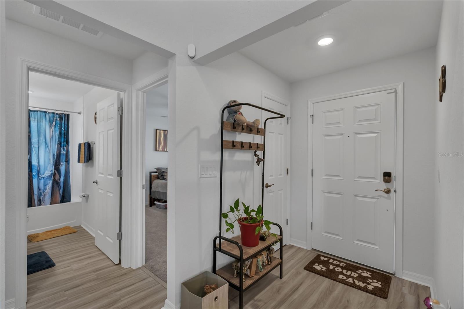 Image 17 of 52 For 4820 91st Place