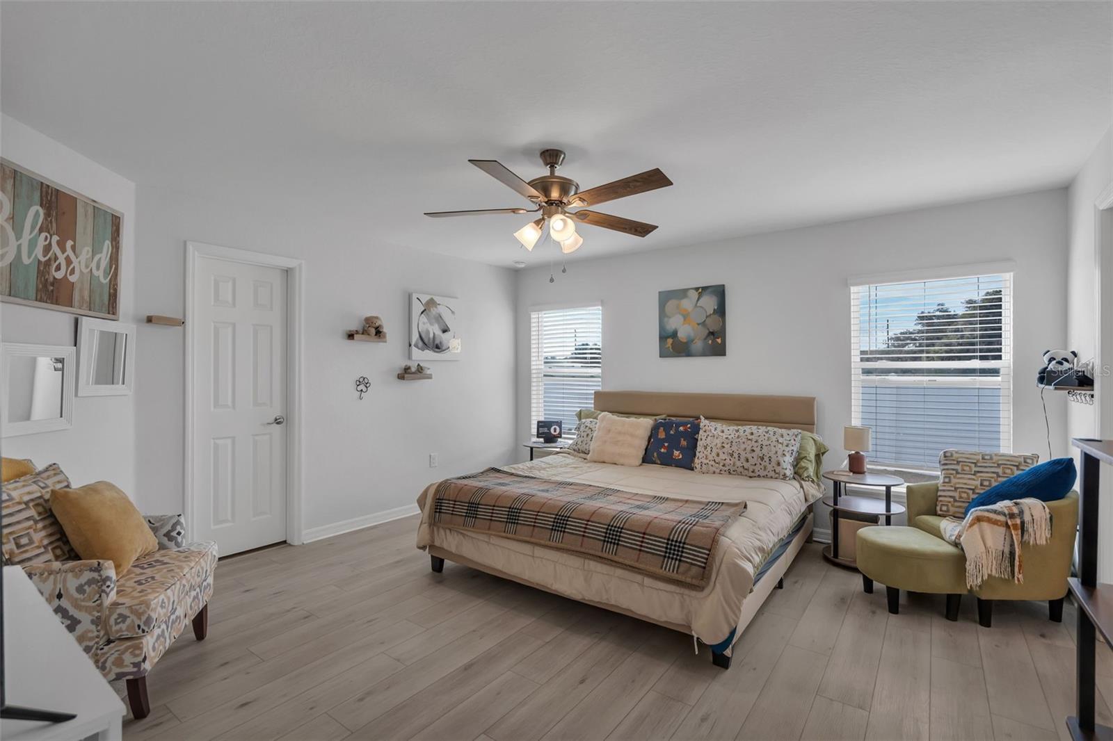 Image 23 of 52 For 4820 91st Place