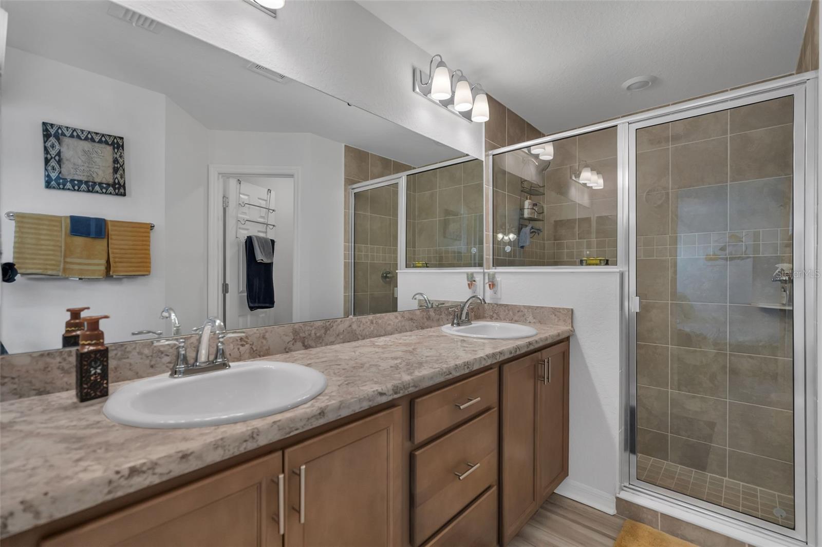 Image 26 of 52 For 4820 91st Place