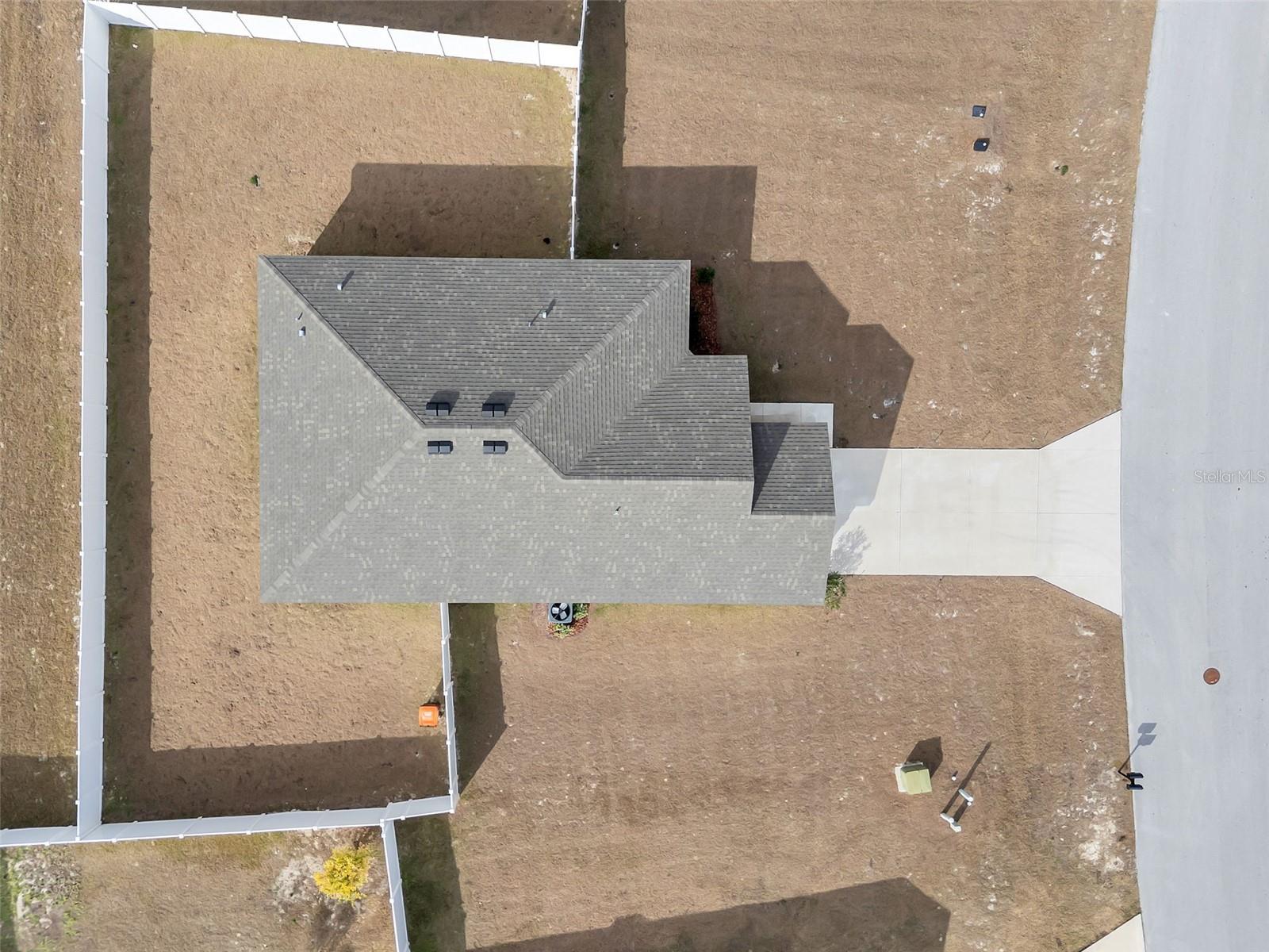 Image 32 of 52 For 4820 91st Place