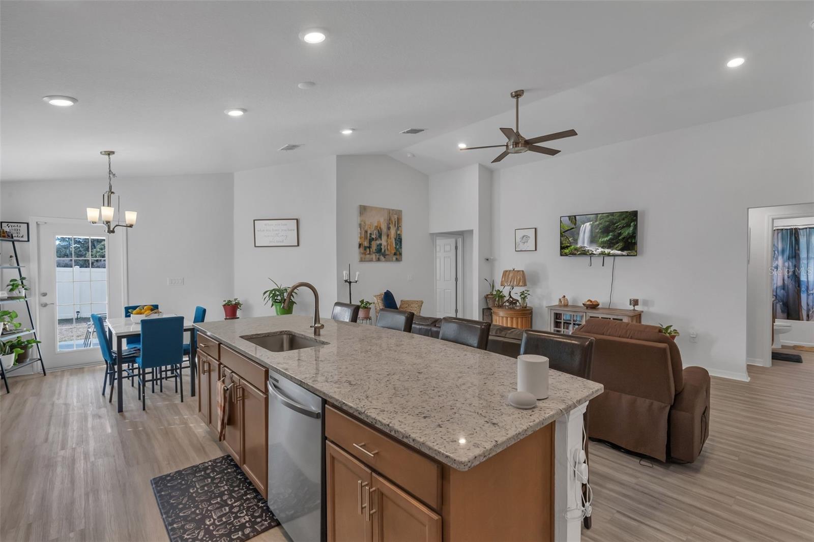 Image 9 of 52 For 4820 91st Place