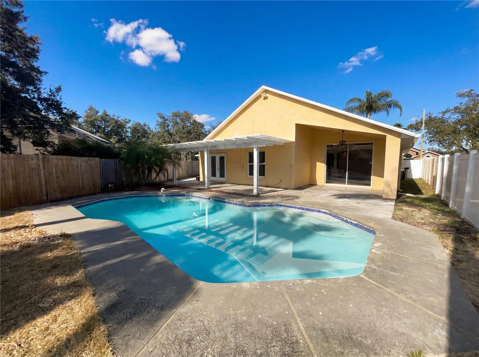 Image 23 of 26 For 18915 Nest Fern Circle