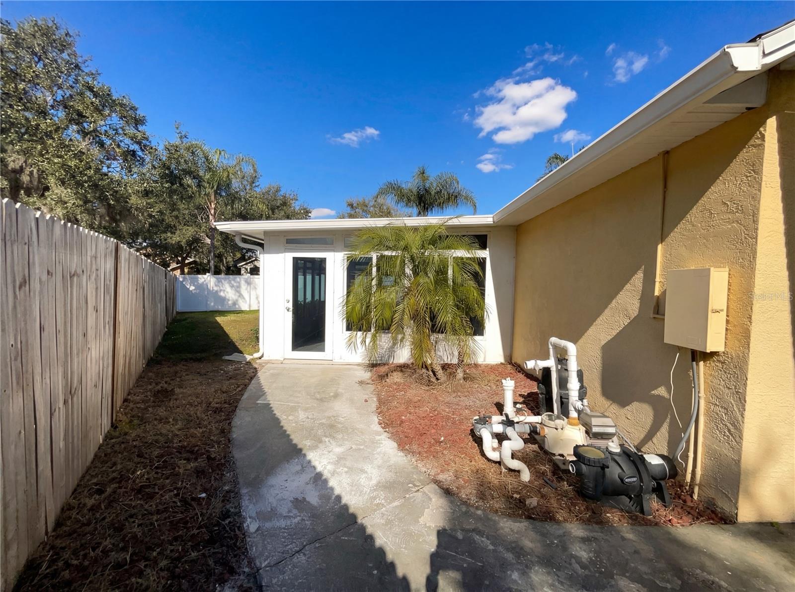 Image 24 of 26 For 18915 Nest Fern Circle