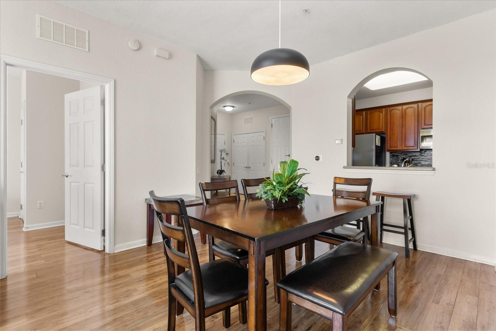 Image 10 of 48 For 4024 Breakview Drive 40304