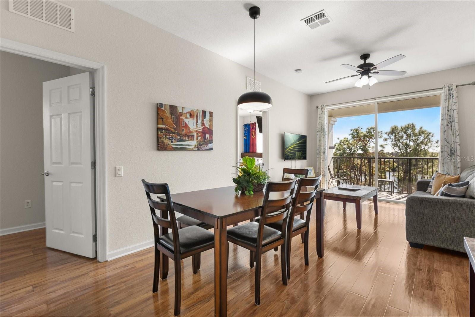 Image 11 of 48 For 4024 Breakview Drive 40304