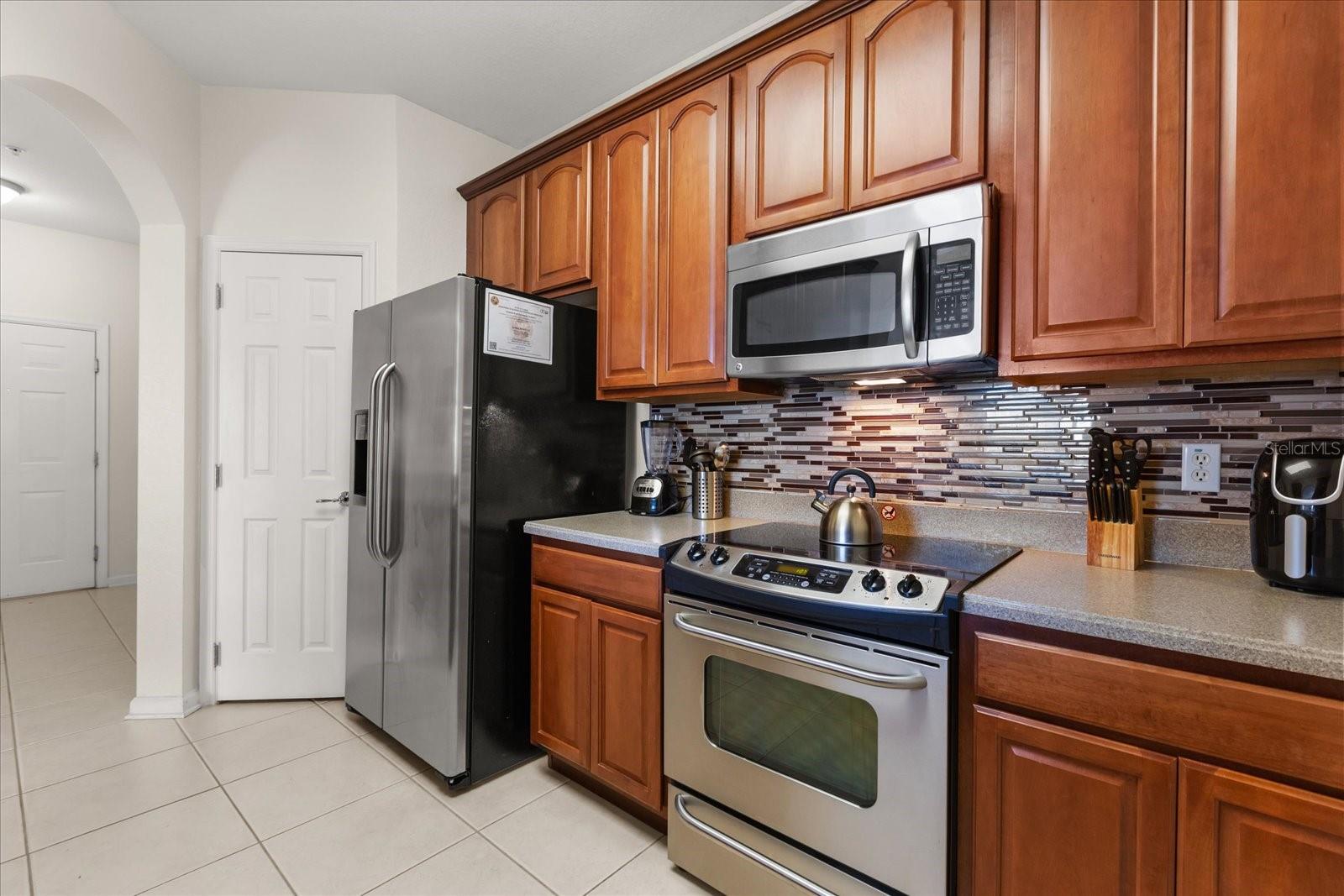 Image 15 of 48 For 4024 Breakview Drive 40304