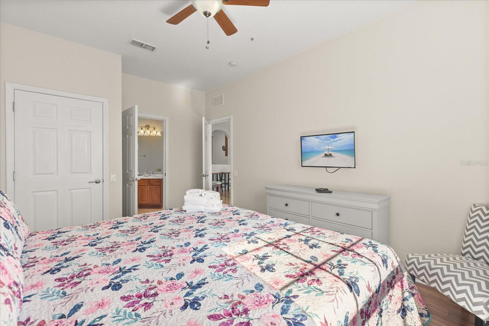 Image 19 of 48 For 4024 Breakview Drive 40304