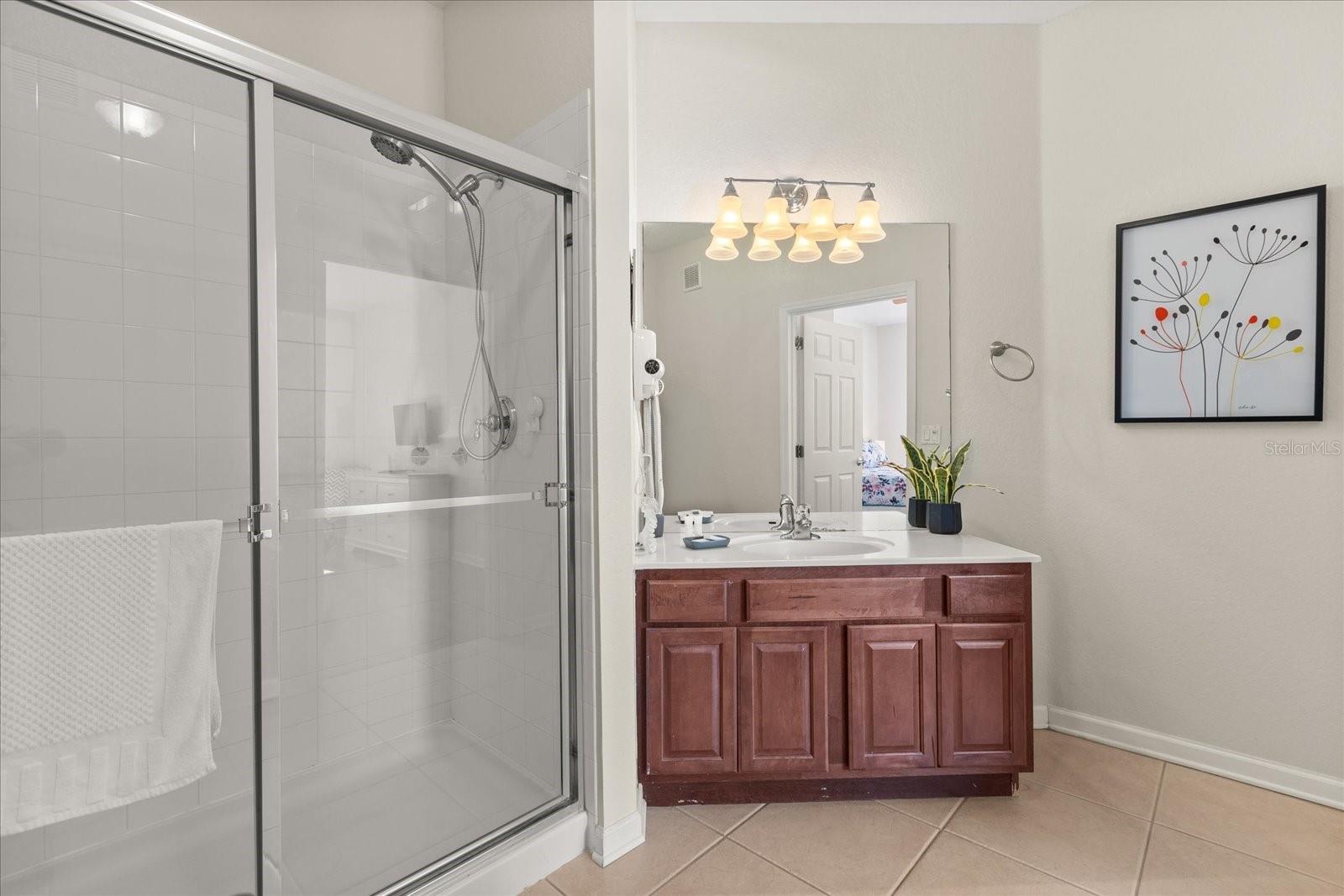 Image 20 of 48 For 4024 Breakview Drive 40304