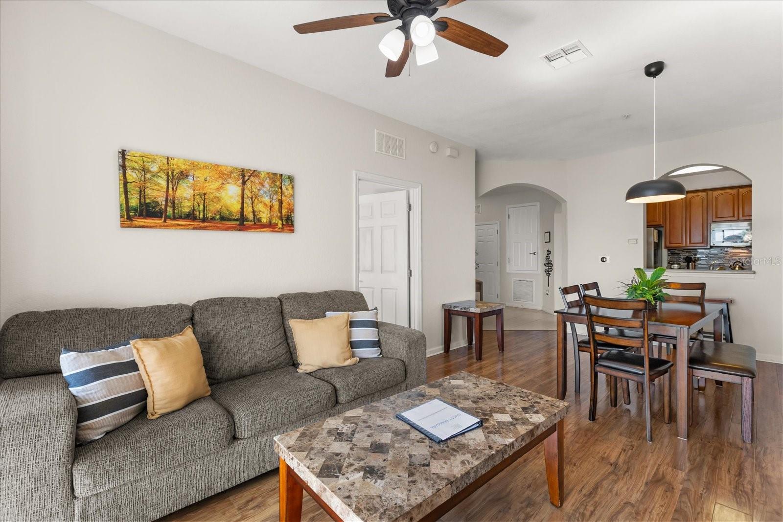 Image 8 of 48 For 4024 Breakview Drive 40304