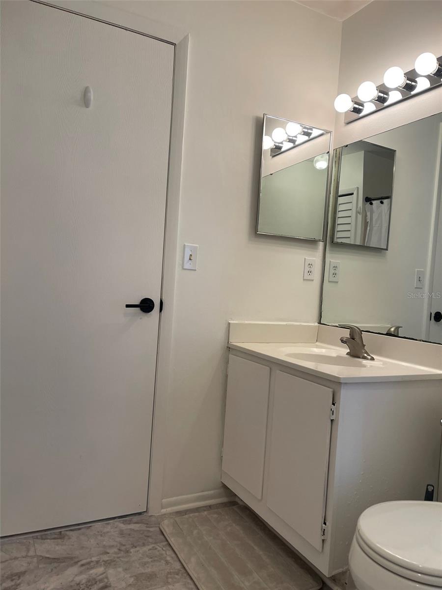 Image 12 of 23 For 1525 Casa Park Circle