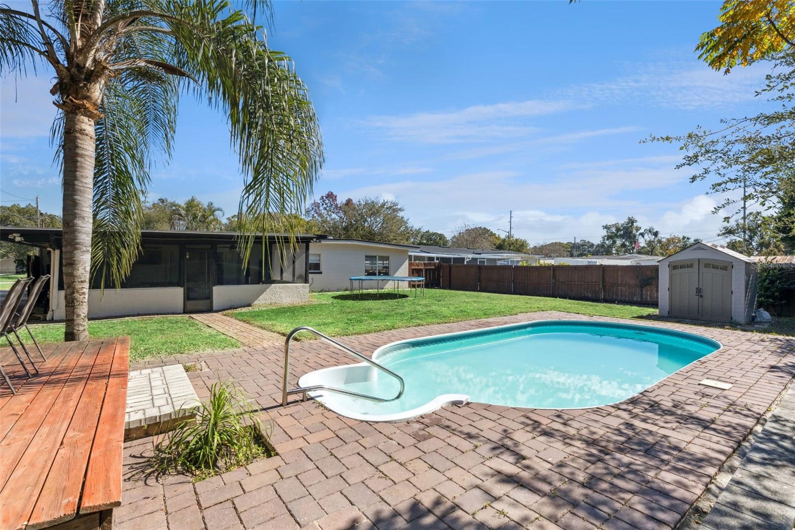 Image 21 of 27 For 4532 Bradley Avenue