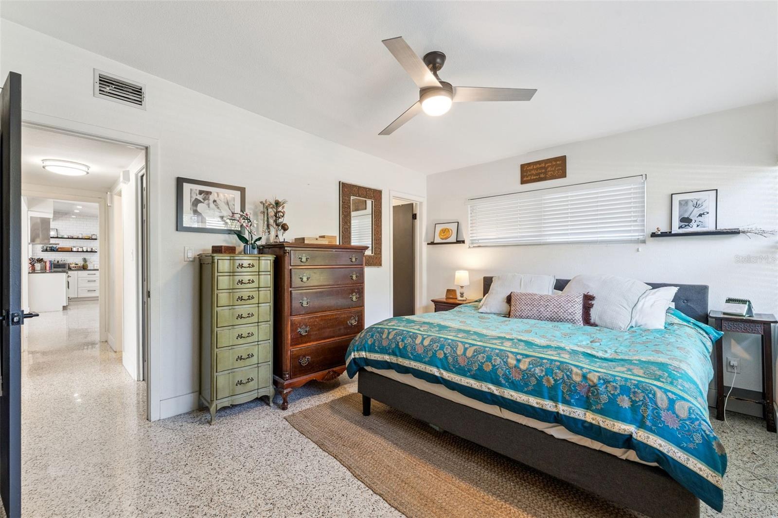 Image 9 of 27 For 4532 Bradley Avenue