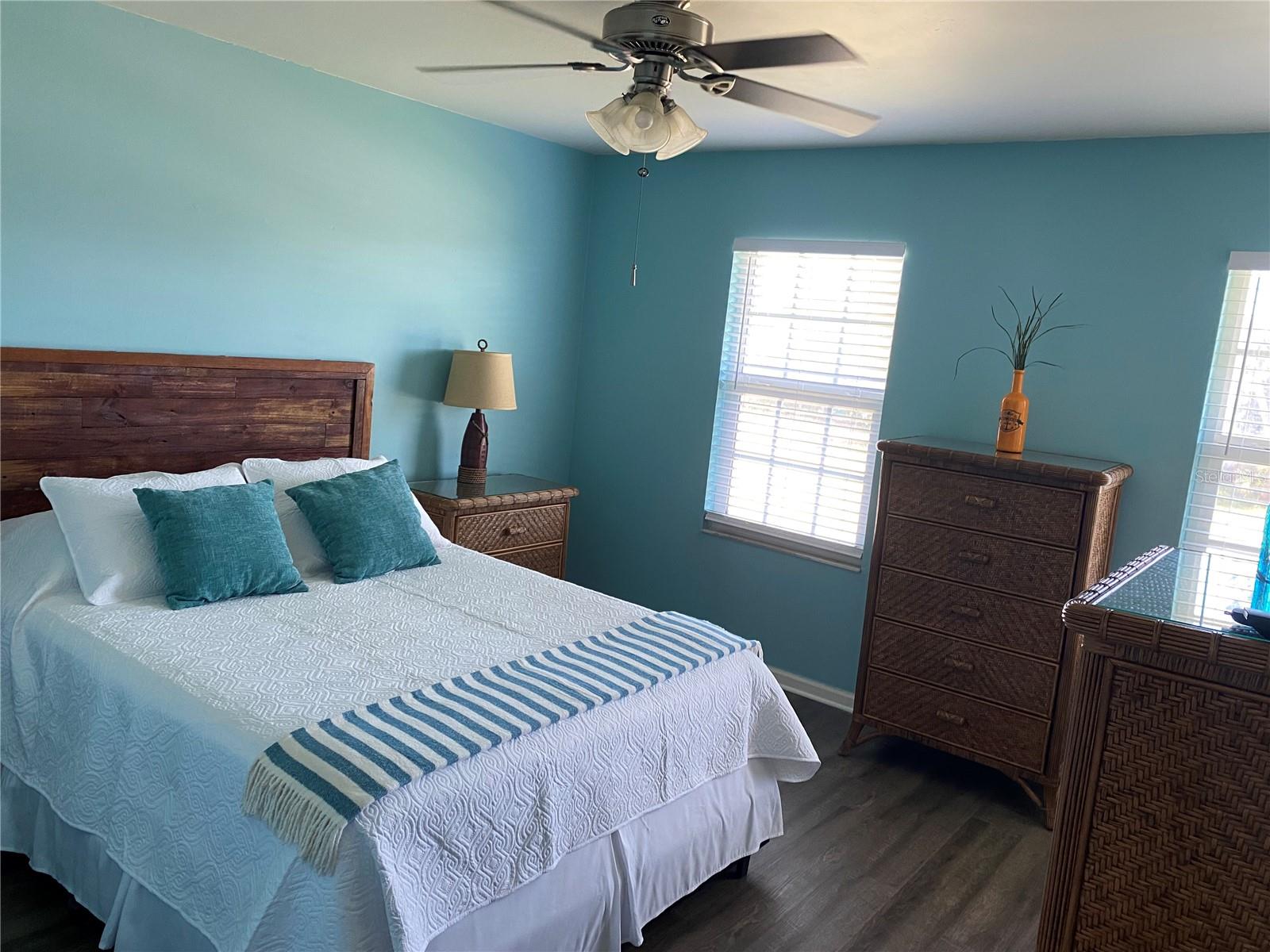 Image 11 of 13 For 2124 Atlantic Avenue 2124