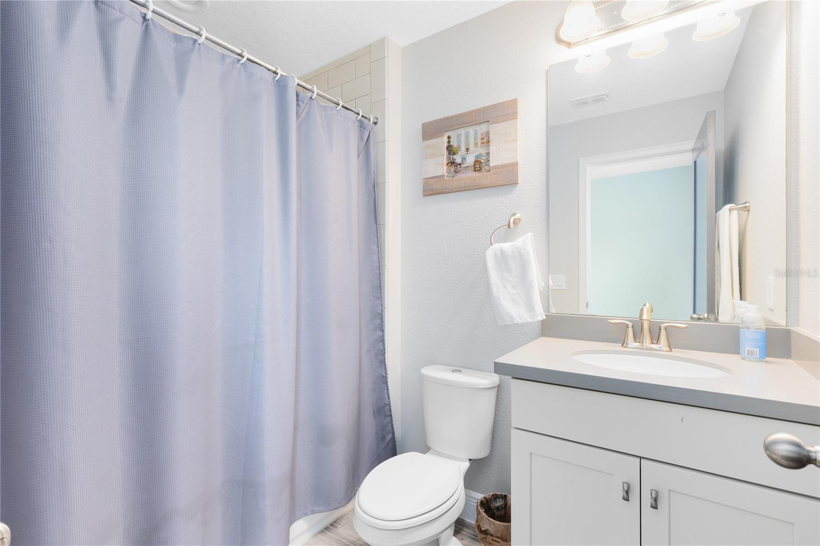 Image 25 of 55 For 13153 Lessing Avenue