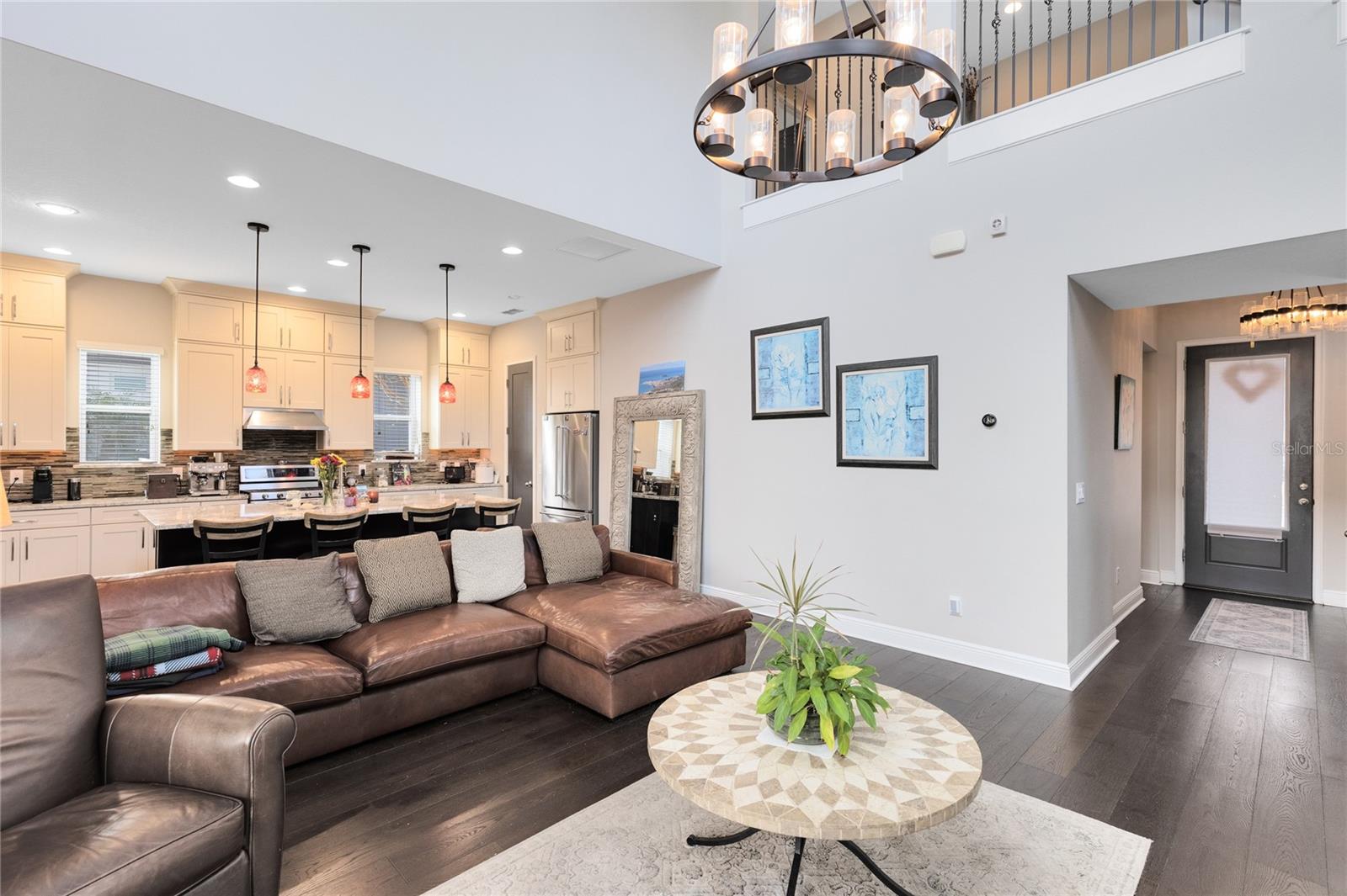 Image 5 of 55 For 13153 Lessing Avenue