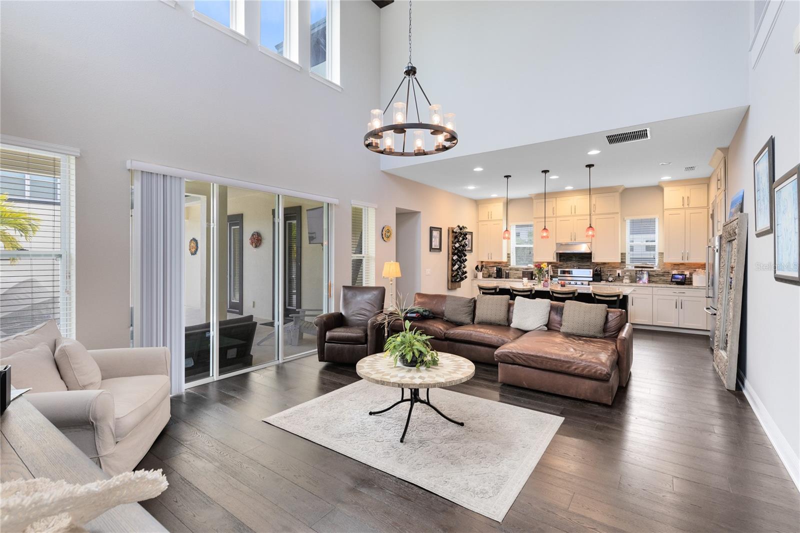 Image 8 of 55 For 13153 Lessing Avenue