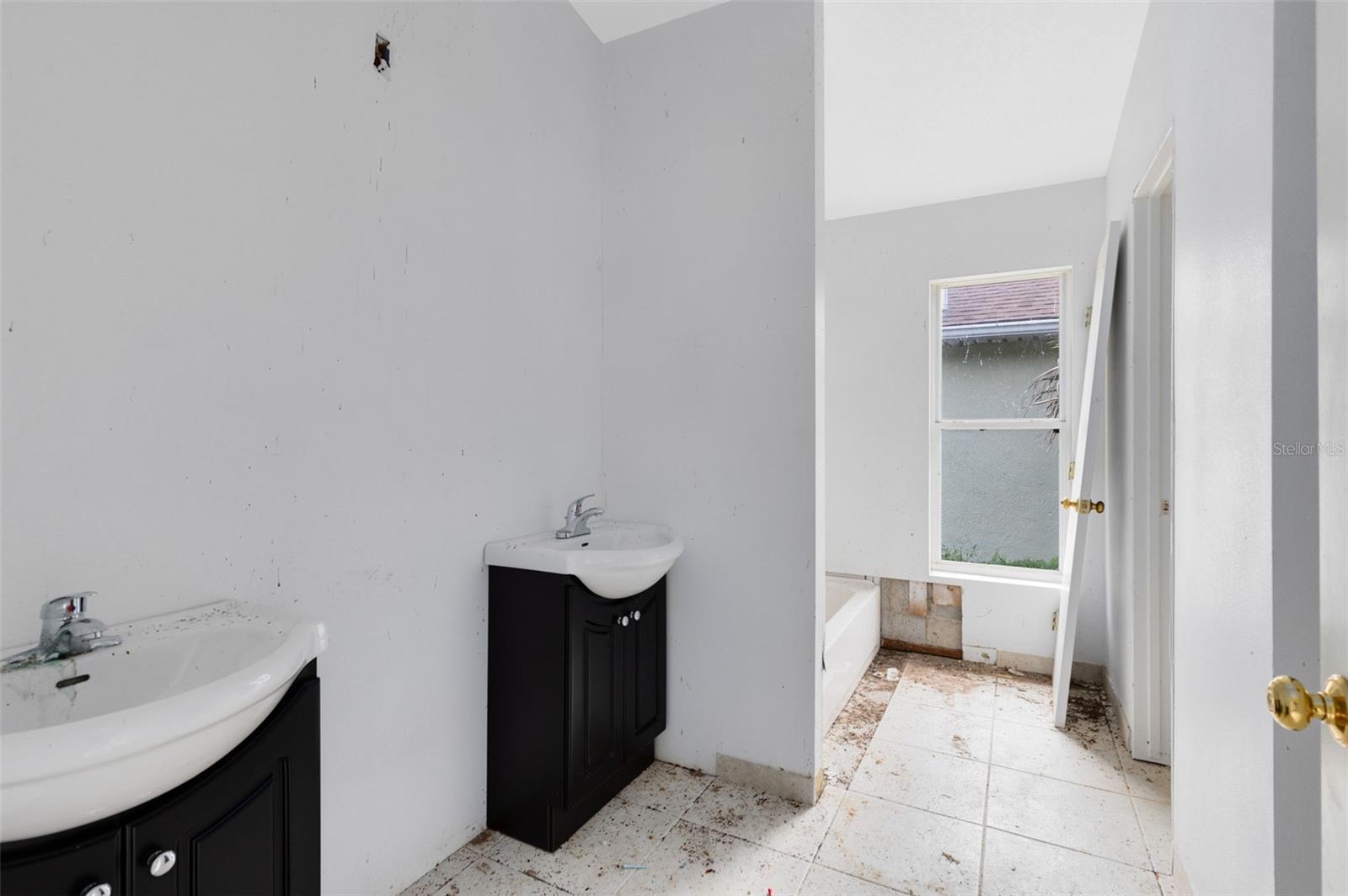 Image 10 of 34 For 734 Wechsler Circle