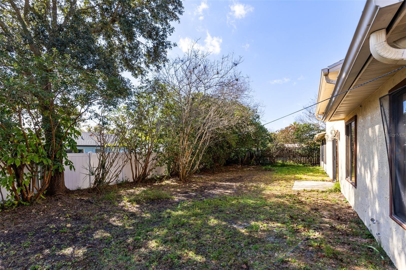 Image 25 of 33 For 9816 Tattersall Avenue