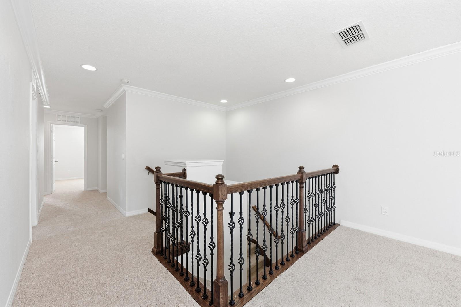 Image 16 of 44 For 10954 High Bush Court