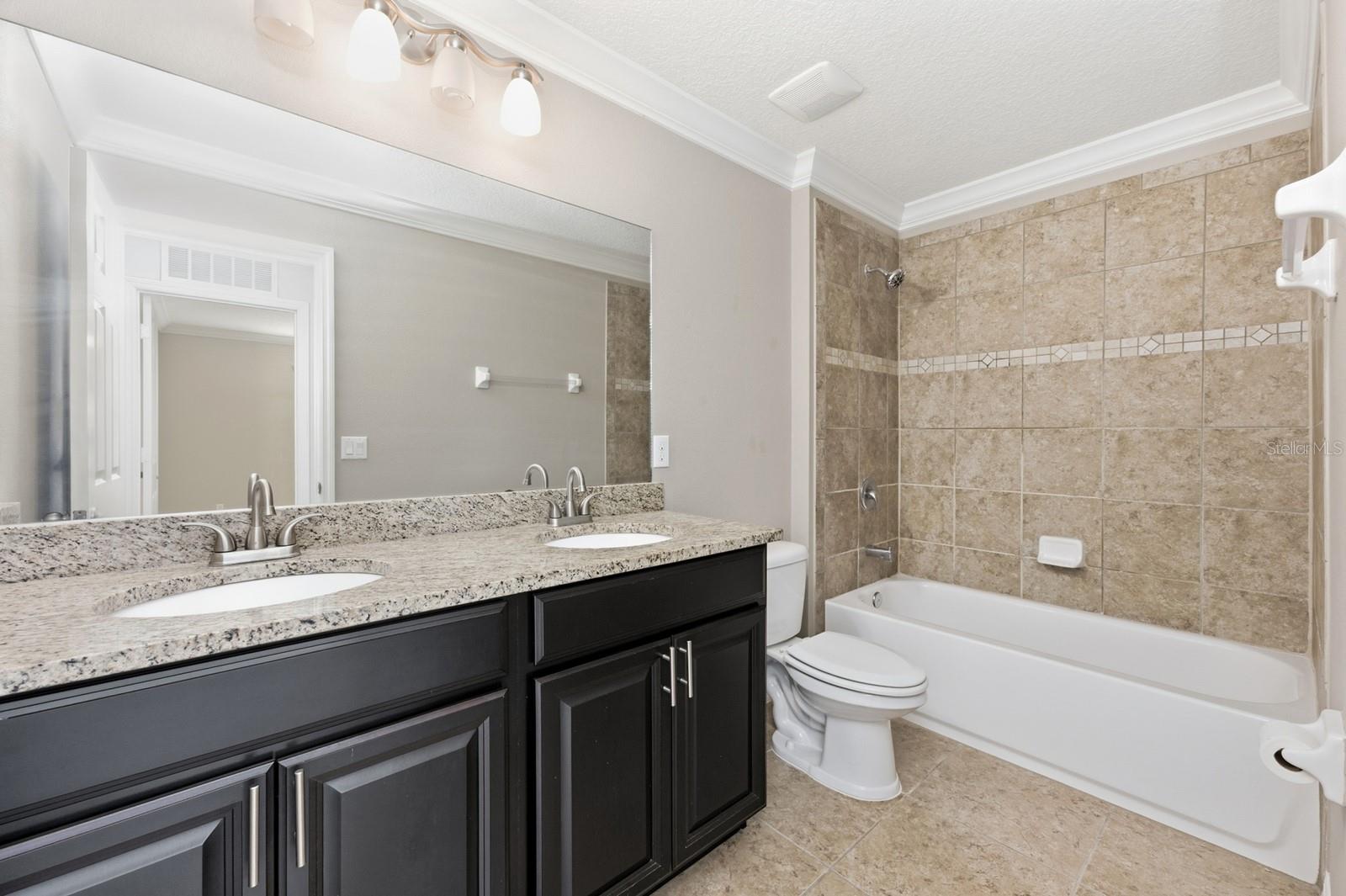 Image 26 of 44 For 10954 High Bush Court