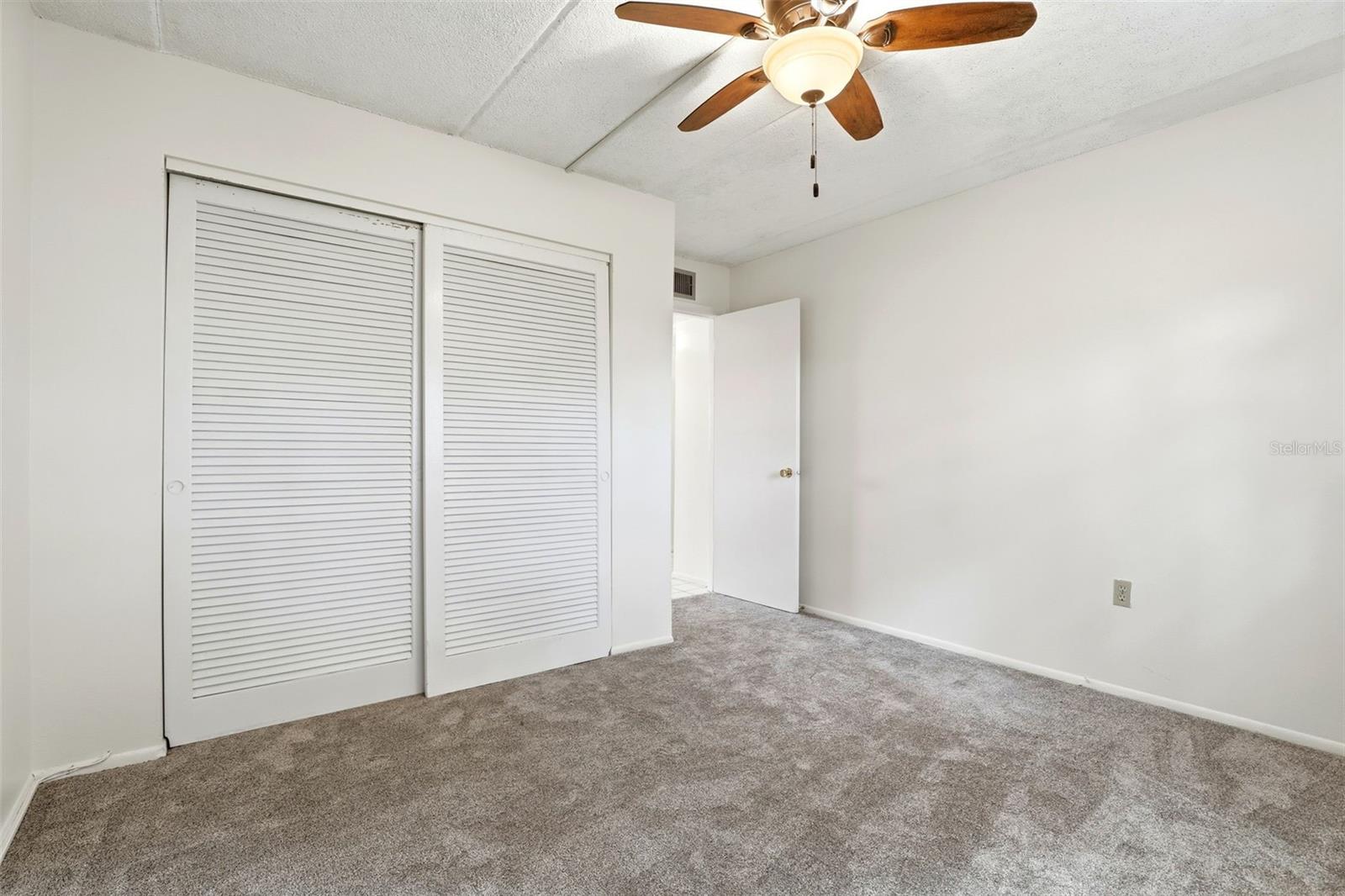 Image 22 of 30 For 525 Conway Road 49