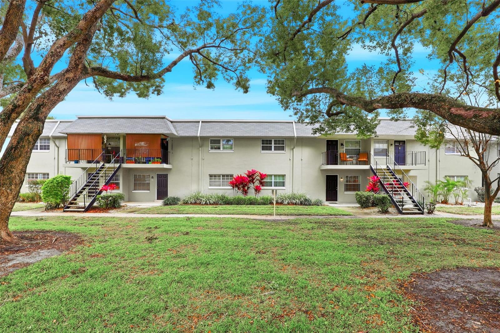 Image 25 of 30 For 525 Conway Road 49