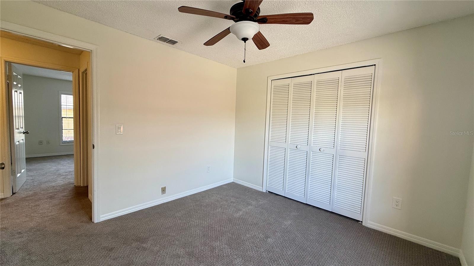 Image 20 of 26 For 3315 Amber Wood Way 104