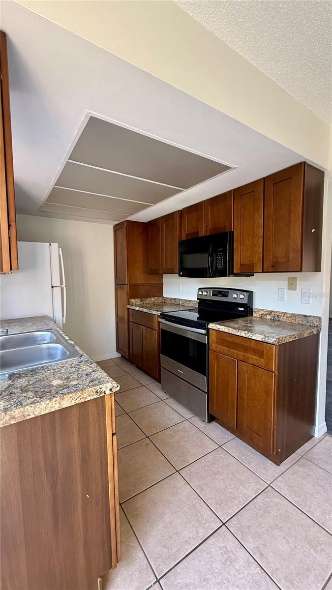 Image 9 of 26 For 3315 Amber Wood Way 104